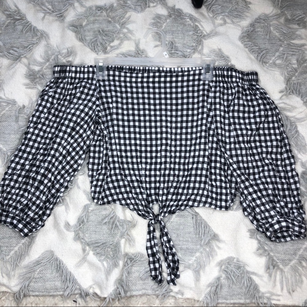 Gingham Off the Shoulder Cropped with Front Tie